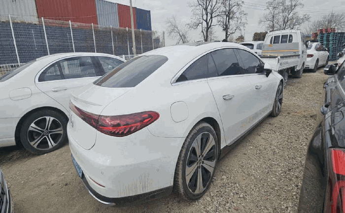 벤츠 EQS 법원경매 차량